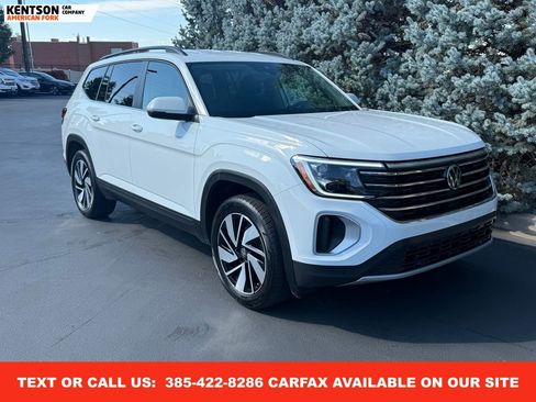 Used 2025 Volkswagen Atlas SE image 13