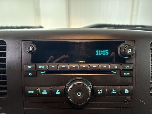 Used 2011 GMC Sierra 1500 SLE w/ Power Tech Package image 13