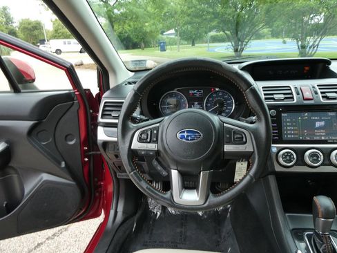 Used 2016 Subaru Crosstrek 2.0i Limited w/ Popular Package #2 AWD/4WD image 11
