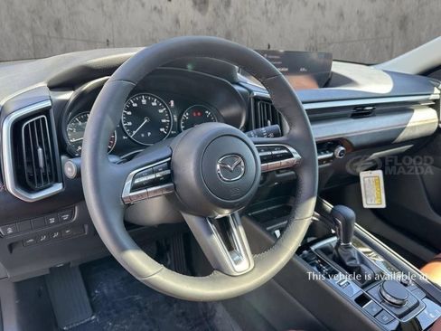 Used 2025 MAZDA CX-50 Meridian Edition w/ Apex Package AWD/4WD image 11