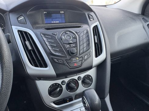 Used 2014 Ford Focus SE image 12
