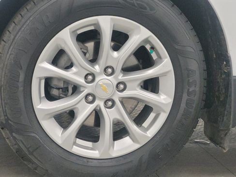 Used 2019 Chevrolet Equinox LT FWD image 31