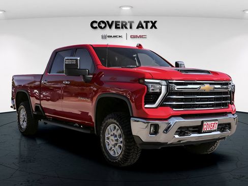Used 2024 Chevrolet Silverado 3500 LTZ w/ LTZ Convenience Package AWD/4WD image 9