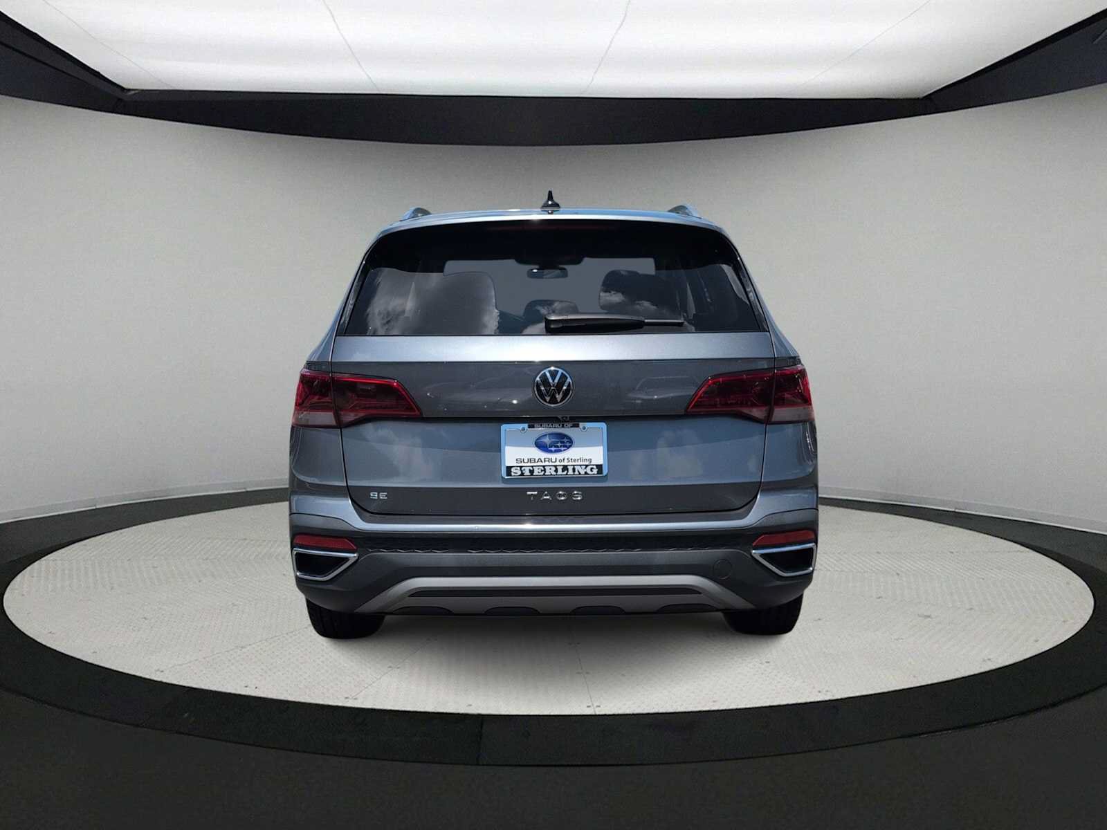 Used 2024 Volkswagen Taos SE FWD image 7