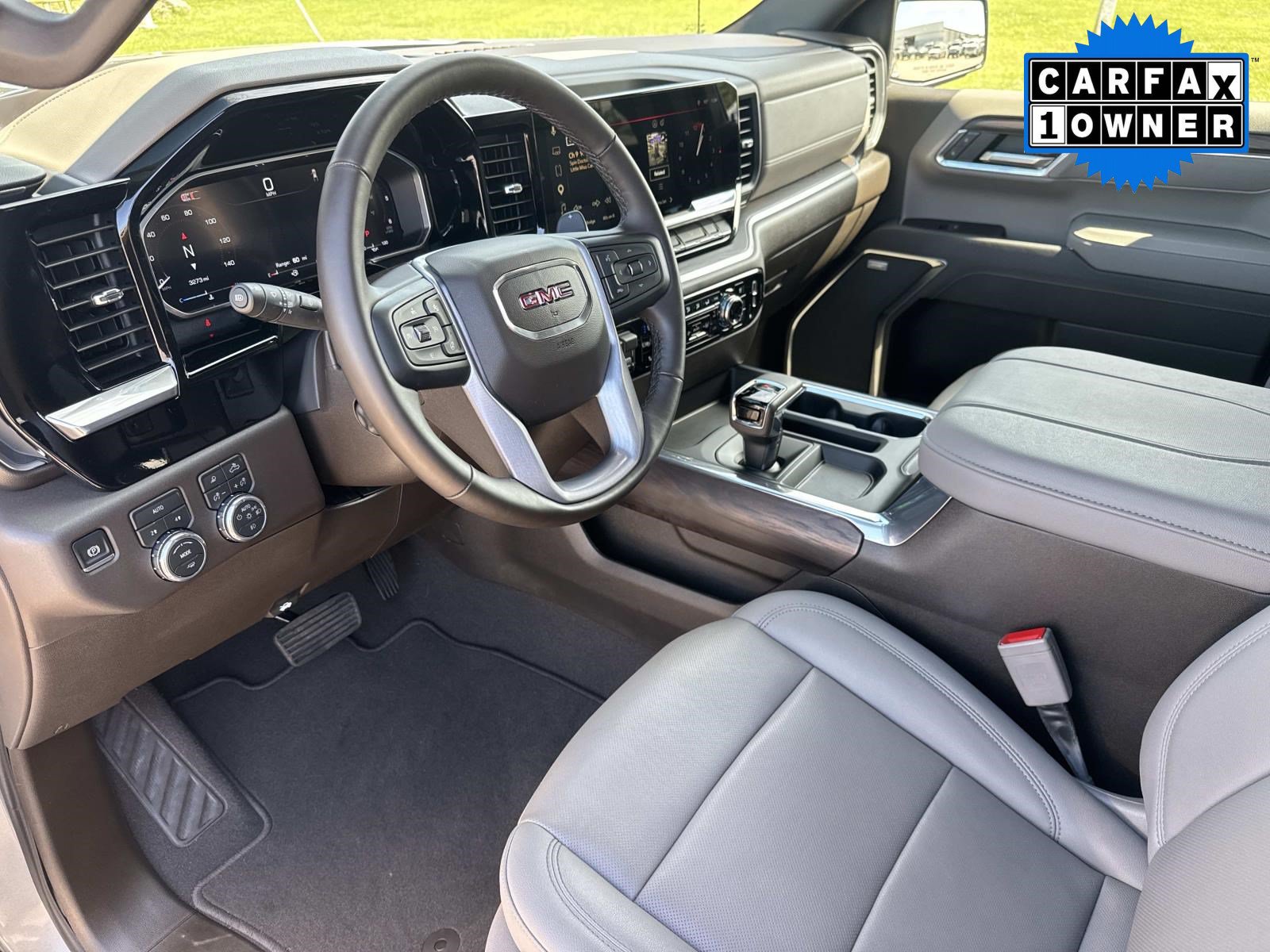 Used 2026 GMC Sierra 1500 SLT w/ SLT Premium Package AWD/4WD image 28