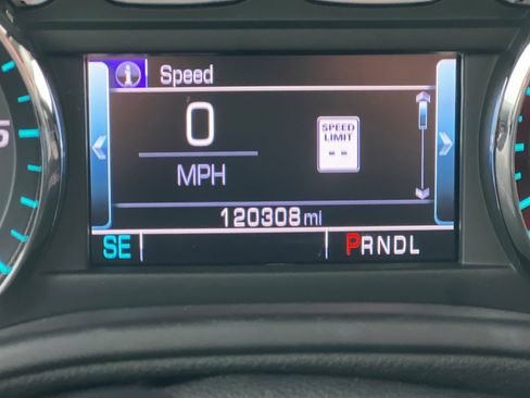 Used 2018 GMC Yukon SLT w/ Open Road Package image 24