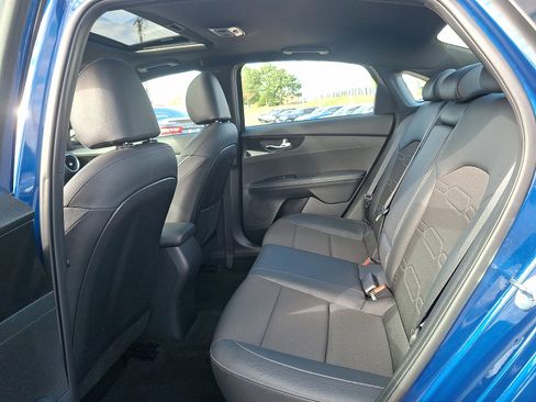 Used 2024 Kia Forte GT-Line w/ GT-Line Premium Package image 10