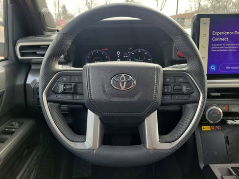 Used 2024 Toyota Tacoma TRD Off-Road w/ TRD Off Road Upgrade Package image 22