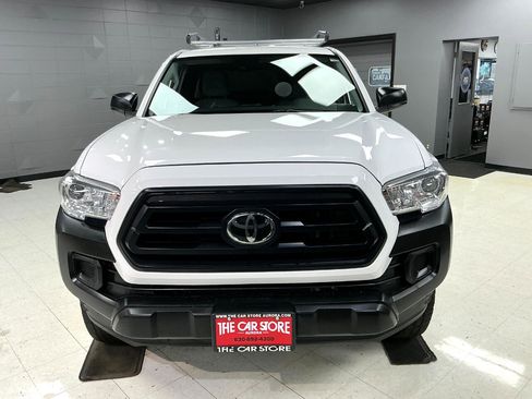 Used 2021 Toyota Tacoma SR image 8