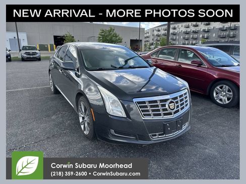 Used 2013 Cadillac XTS FWD image 1
