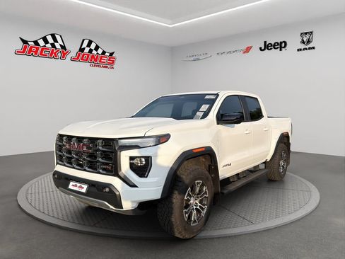 Used 2024 GMC Canyon AT4 w/ Technology Package AWD/4WD image 1