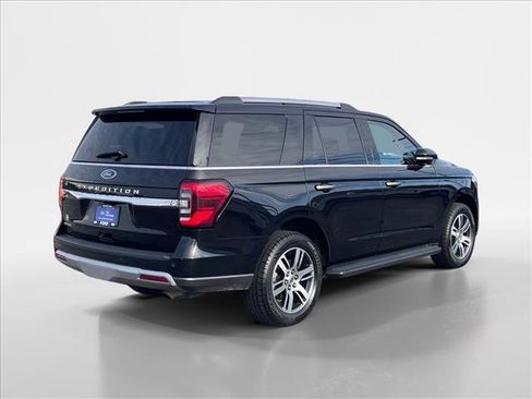 Certified 2024 Ford Expedition Limited image 5