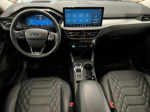 New 2024 Ford Escape SE w/ PHEV Premium Package FWD image 2