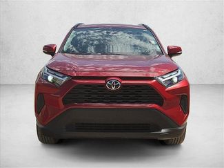 Used 2025 Toyota RAV4 XLE FWD video 2