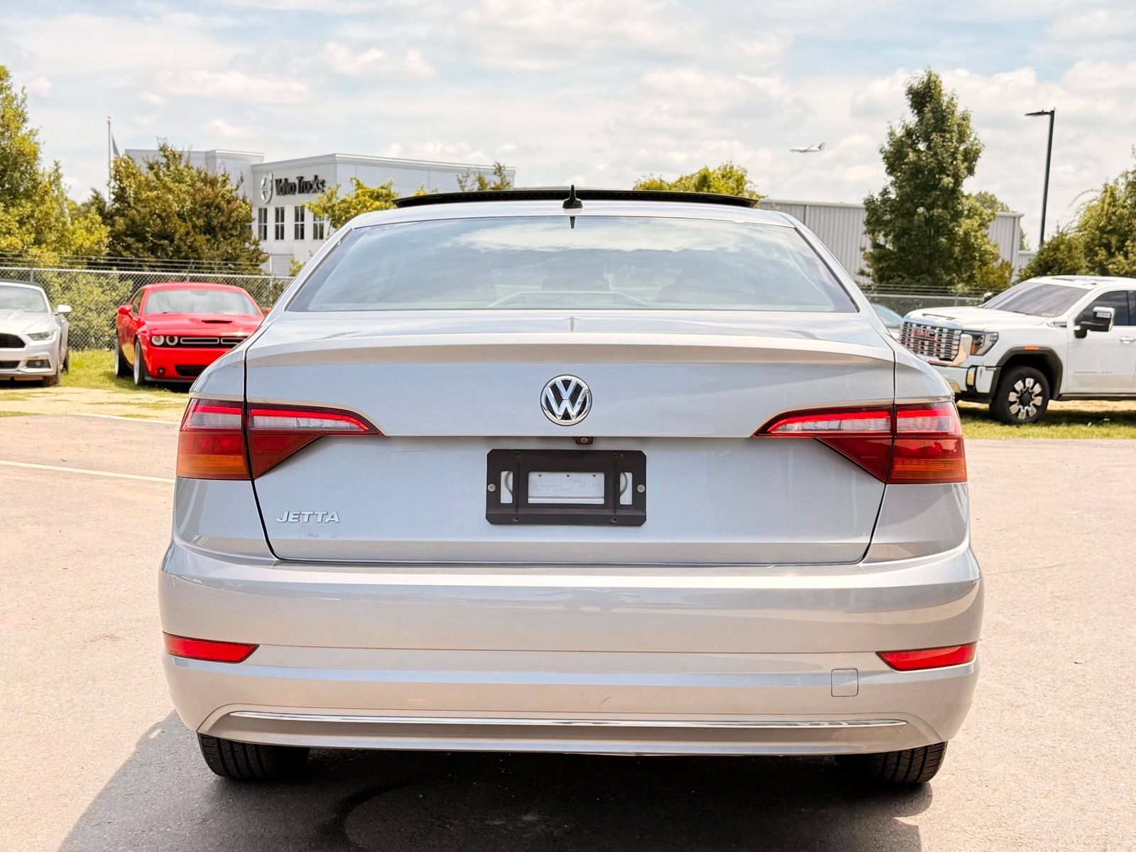 Used 2019 Volkswagen Jetta SE FWD image 10