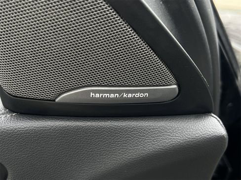 Used 2023 BMW X6 xDrive40i w/ Executive Package image 26