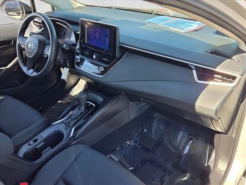 Used 2024 Toyota Corolla LE image 11