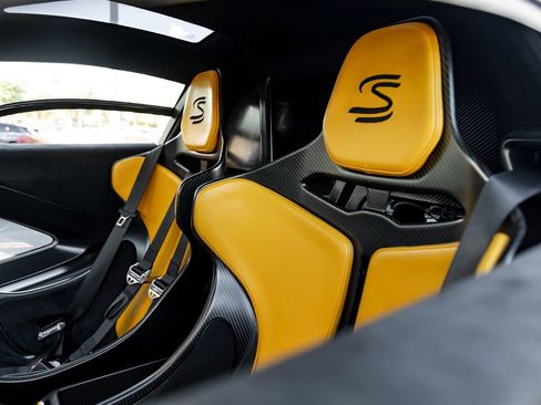 Used 2019 McLaren Senna image 14