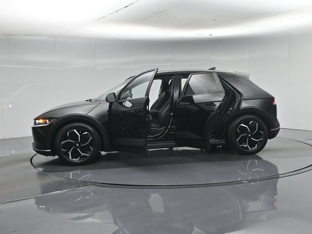Used 2022 Hyundai Ioniq 5 SEL RWD image 4