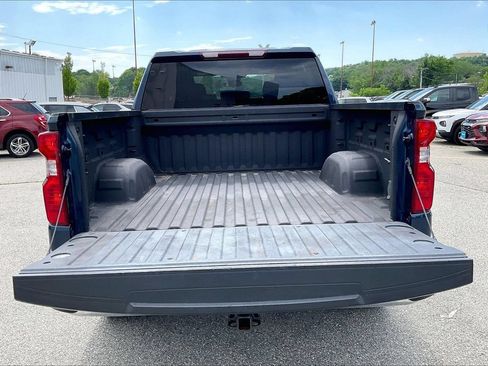 Used 2023 Chevrolet Silverado 1500 LT AWD/4WD image 30