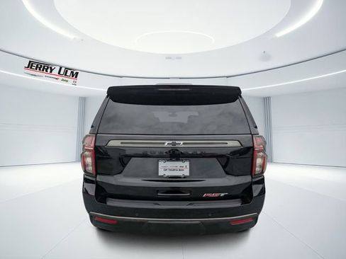 Used 2021 Chevrolet Suburban RST w/ Luxury Package RWD image 4