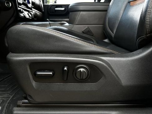 Used 2020 Chevrolet Silverado 2500 LTZ w/ LTZ Premium Package AWD/4WD image 30