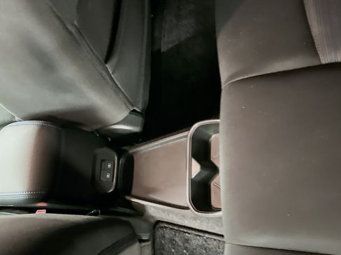 Used 2025 Nissan Leaf SV Plus FWD image 27