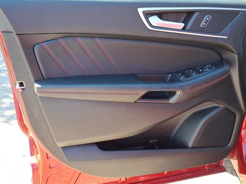 Used 2024 Ford Edge ST-Line AWD/4WD image 15