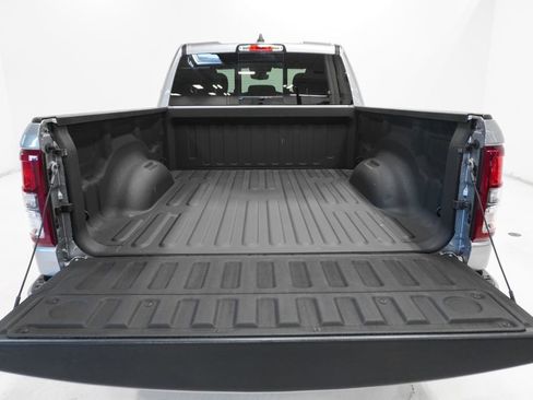 Used 2022 RAM 1500 Big Horn image 8