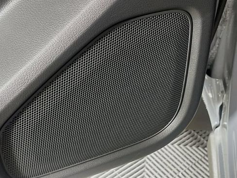 Used 2025 Nissan Frontier Pro-X RWD image 19