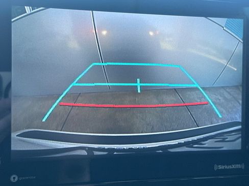 Certified 2021 Toyota Corolla SE w/ Carpet Mat Package (TMS) FWD image 21