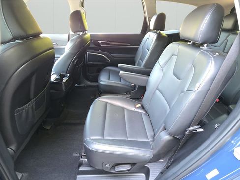 Used 2024 Kia Telluride S w/ S Sunroof Package AWD/4WD image 11