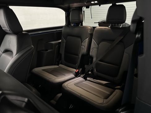 Used 2024 Ford Bronco Big Bend image 18