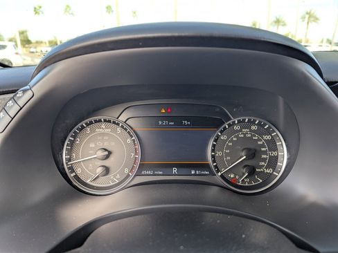 Certified 2022 Nissan Armada SV w/ SV Appearance Package image 28