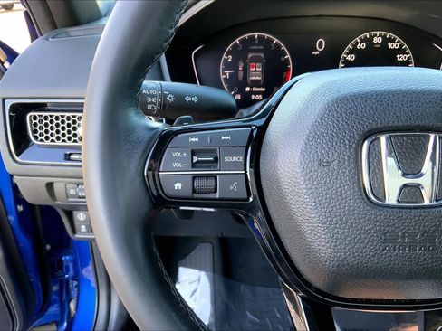 Used 2022 Honda Civic Sport image 22