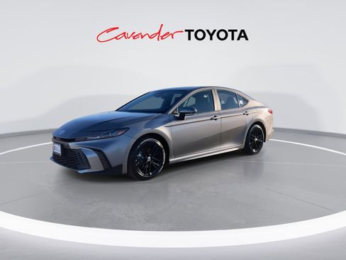Certified 2026 Toyota Camry SE image 4
