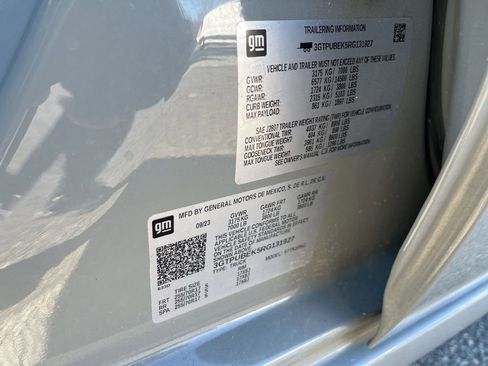 Used 2024 GMC Sierra 1500 SLE image 23