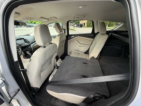 Used 2019 Ford Escape SE AWD/4WD image 8