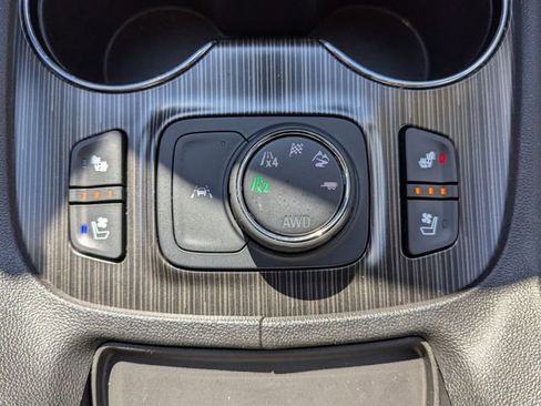Used 2021 GMC Acadia SLT w/ Elevation Edition AWD/4WD image 29