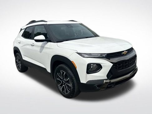 Used 2023 Chevrolet TrailBlazer ACTIV AWD/4WD image 8