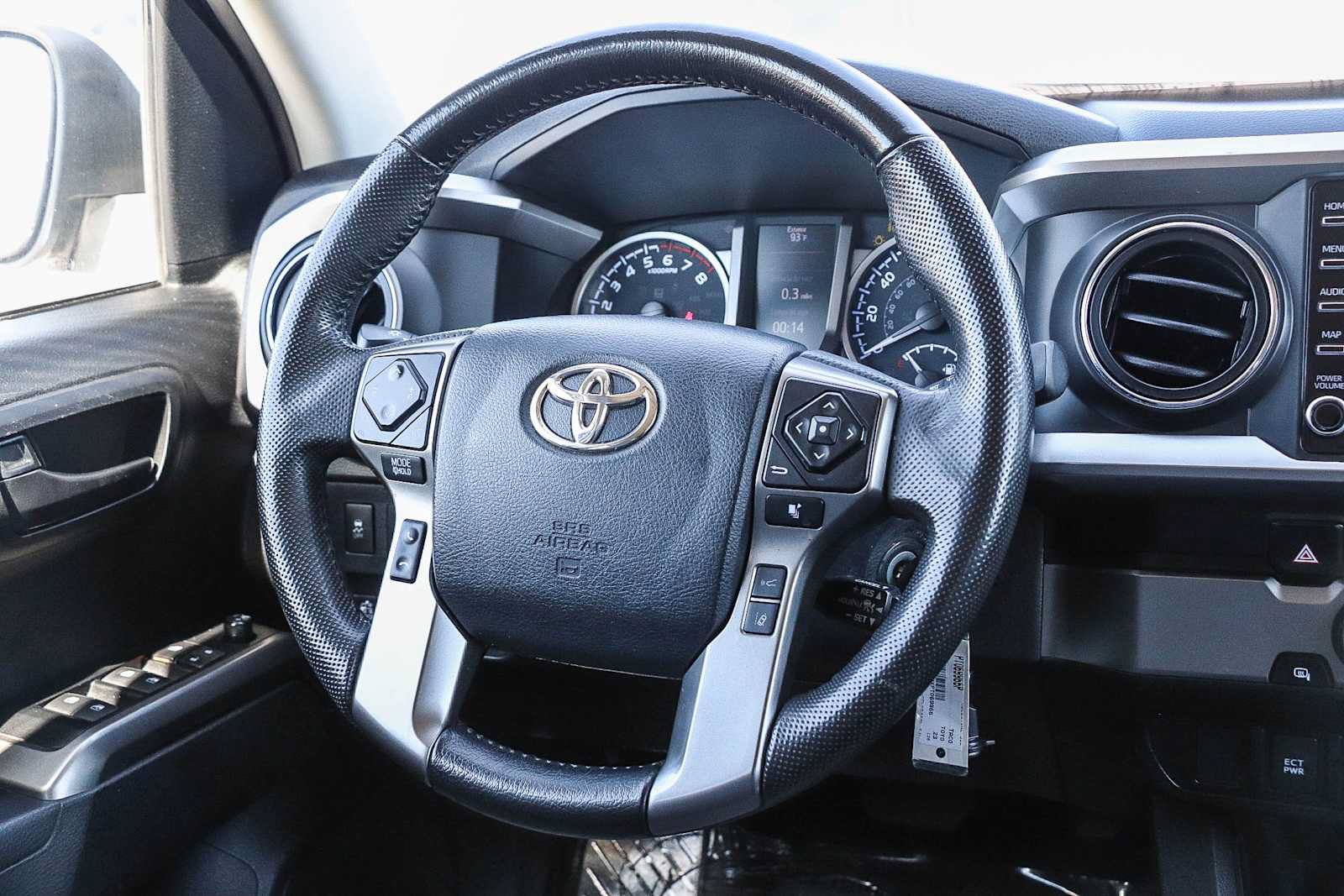 Used 2023 Toyota Tacoma SR5 RWD image 15