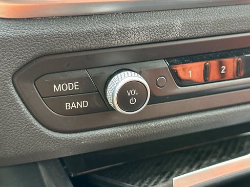 Used 2023 BMW M4 xDrive Competition image 31