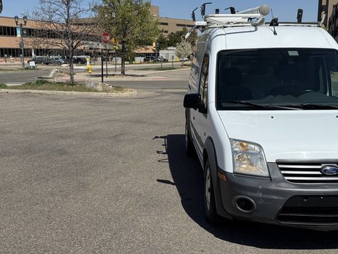 Used 2012 Ford Transit Connect XL image 3
