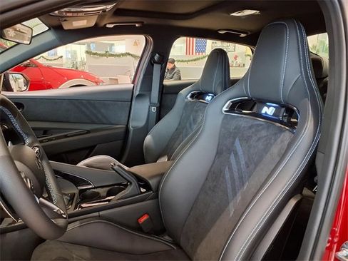 New 2025 Hyundai Elantra N image 11
