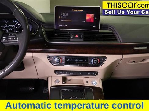 Used 2019 Audi Q5 2.0T Premium Plus w/ Premium Plus Package image 16