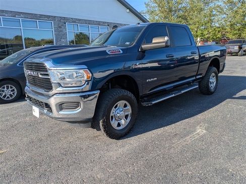 Used 2020 RAM 2500 Big Horn image 1