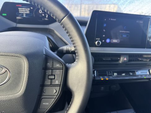 Used 2024 Toyota Prius LE image 23