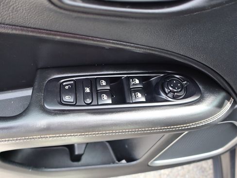 Used 2020 Jeep Compass Sport AWD/4WD image 19