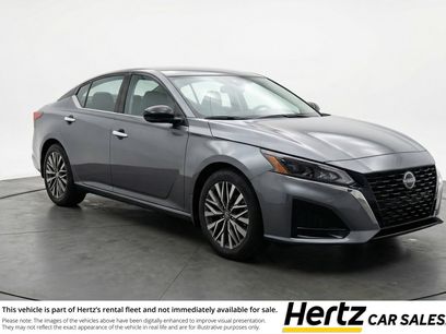 Used 2025 Nissan Altima 2.5 SV