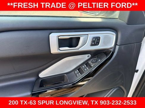 Used 2024 Ford Explorer Platinum w/ Technology Package AWD/4WD image 6